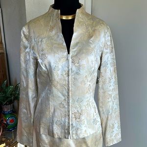 Vintage 2 piece blazer and skirt size 4